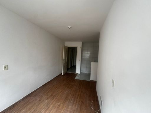 Apartamento para locação com 2 quartos no Borboleta – R$ 650,00
📍 Rua Tenente Paulo Maria Delage, 200 – Borboleta – Juiz de Fora/MG
Souza e Albano Serviços Imobiliários
📞 (32) 99829-7059 | CNPJ: 53.373.878/0001-39