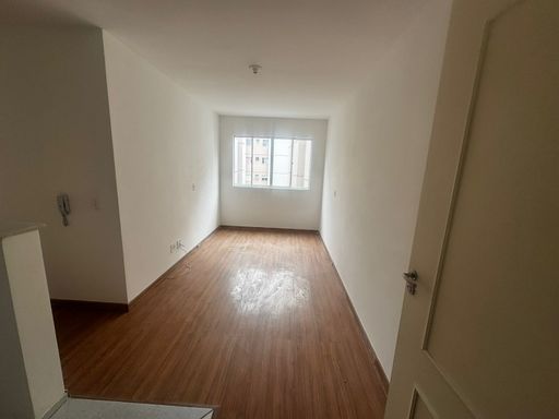 Apartamento para locação com 2 quartos no Borboleta – R$ 650,00
📍 Rua Tenente Paulo Maria Delage, 200 – Borboleta – Juiz de Fora/MG
Souza e Albano Serviços Imobiliários
📞 (32) 99829-7059 | CNPJ: 53.373.878/0001-39