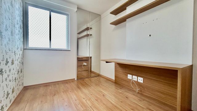 📸 **DESCRIÇÃO PARA IMAGEM **
Cobertura à venda com 3 quartos no São Pedro – R\$ 699.000
📍 Rua Honório Antônio da Silva, 140 – 6º andar – São Pedro – Juiz de Fora/MG
Souza e Albano Serviços Imobiliários
📞 (32) 99829-7059 | CNPJ: 53.373.878/0001-39

---

\#souzaealbanoservicosimobiliarios #imobiliariasouzaealbano #coberturaavenda #coberturasaopedro #imoveljuizdefora