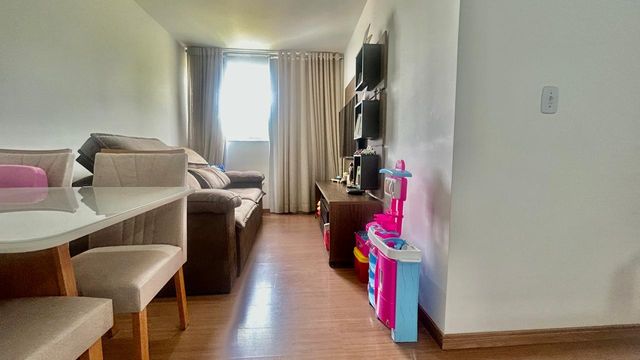 📸 DESCRIÇÃO PARA IMAGEM

(Inserir nas fotos do imóvel na plataforma Praedium)

Apartamento à venda com 2 quartos no Teixeiras – R$ 199.000
📍 Avenida Sérgio Vieira Mendes, 500 – Teixeiras – Juiz de Fora/MG
Souza e Albano Serviços Imobiliários
📞 (32) 99829-7059 | CNPJ: 53.373.878/0001-39

🔖 Hashtags

#souzaealbanoservicosimobiliarios
#imobiliariasouzaealbano
#apartamentoavenda
#teixeiras