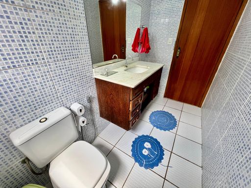 Casa de alto padrão à venda com 5 quartos no Condomínio São Lucas – R$ 1.030.000
📍 Rua Wolfgang Amadeus Mozart (Lot. São Lucas I), São Pedro – Juiz de Fora/MG
Souza e Albano Serviços Imobiliários
📞 (32) 99829-7059 | CNPJ: 53.373.878/0001-39