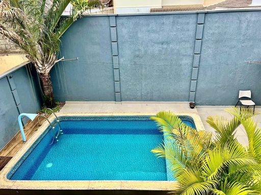 Casa de alto padrão à venda com 5 quartos no Condomínio São Lucas – R$ 1.030.000
📍 Rua Wolfgang Amadeus Mozart (Lot. São Lucas I), São Pedro – Juiz de Fora/MG
Souza e Albano Serviços Imobiliários
📞 (32) 99829-7059 | CNPJ: 53.373.878/0001-39