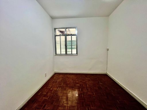 📸 DESCRIÇÃO PARA IMAGEM (inserir nas fotos do imóvel na plataforma Praedium):

Apartamento à venda com 3 quartos no São Mateus – R$ 400.000
📍 Rua Presidente Itamar Franco, 2525 – São Mateus – Juiz de Fora/MG
Souza e Albano Serviços Imobiliários
📞 (32) 99829-7059 | CNPJ: 53.373.878/0001-39

#souzaealbanoservicosimobiliarios #imobiliariasouzaealbano #apartamentoavenda #sãomateusjf #imoveljuizdefora