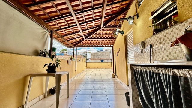 📸 DESCRIÇÃO PARA IMAGEM (Praedium):
Cobertura à venda com 2 quartos no Bom Jardim – R$ 315.000
📍 Rua Mauro Pereira Almeida, 265 – Bom Jardim – Juiz de Fora/MG
Souza e Albano Serviços Imobiliários
📞 (32) 99829-7059 | CNPJ: 53.373.878/0001-39

Hashtags:
#souzaealbanoservicosimobiliarios #imobiliariasouzaealbano #coberturaavenda #bomjardimjuizdefora #imoveisemjuizdefora