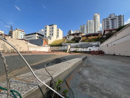 Terreno comercial para aluga com 900m² no Cascatinha – R$ 25.000📍 Avenida Dr. Paulo Japiassu Coelho, 285 – Cascatinha – Juiz de Fora/MGSouza e Albano Serviços Imobiliários📞 (32) 99829-7059 | CNPJ: 53.373.878/0001-39