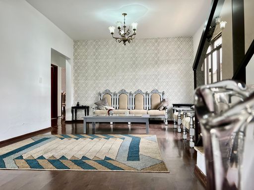 Casa de alto padrão à venda com 5 quartos no Condomínio São Lucas – R$ 1.030.000
📍 Rua Wolfgang Amadeus Mozart (Lot. São Lucas I), São Pedro – Juiz de Fora/MG
Souza e Albano Serviços Imobiliários
📞 (32) 99829-7059 | CNPJ: 53.373.878/0001-39