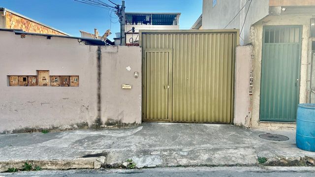📸 DESCRIÇÃO PARA IMAGEM (inserir nas fotos do imóvel na plataforma Praedium):
Apartamento Garden à venda com 2 quartos no Vivendas da Serra – R$ 350.000
📍 Rua Domingos Tavares de Souza, 244 – Ap 102 – Vivendas da Serra – Juiz de Fora/MG
Souza e Albano Serviços Imobiliários
📞 (32) 99829-7059 | CNPJ: 53.373.878/0001-39