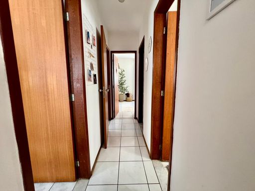 📸 DESCRIÇÃO PARA IMAGEM (inserir nas fotos do imóvel na plataforma Praedium):
Apartamento à venda com 3 quartos no Alto dos Passos – R$ 280.000
📍 Rua Padre João Emílio – Alto dos Passos – Juiz de Fora/MG
Souza e Albano Serviços Imobiliários
📞 (32) 99829-7059 | CNPJ: 53.373.878/0001-39

#souzaealbanoservicosimobiliarios #imobiliariasouzaealbano #altodospassos #apartamentoemjuizdefora #imoveisjf

Jonatas, gostaria que eu fizesse alguma alteração ou ajuste em algum ponto específico da descrição?