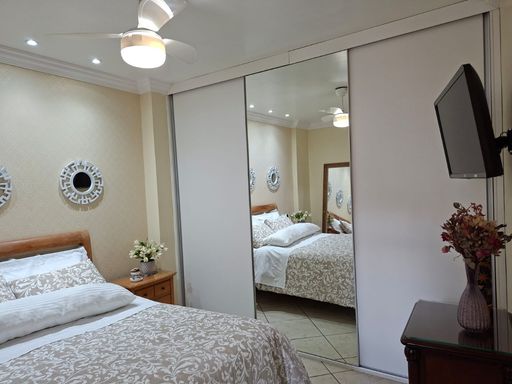 📸 DESCRIÇÃO PARA IMAGEM (inserir nas fotos do anúncio na plataforma Praedium):

Apartamento à venda com 4 quartos (2 suítes) no São Mateus – R$ 495.000
📍 Ladeira Alexandre Leonel, 45 – Apto 201 – São Mateus – Juiz de Fora/MG
Souza e Albano Serviços Imobiliários
📞 (32) 99829-7059 | CNPJ: 53.373.878/0001-39

🔖 Hashtags:

#souzaealbanoservicosimobiliarios #imobiliariasouzaealbano #apartamentoavenda #saomateusjuizdefora #apartamentojuizdefora