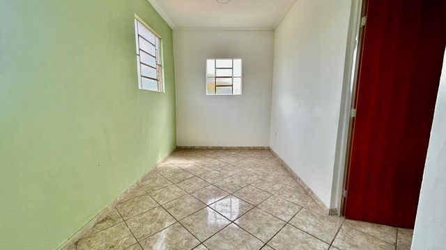 📸 DESCRIÇÃO PARA IMAGEM (inserir nas fotos do imóvel na plataforma Praedium)

Casa à venda com 3 quartos na Vila Furtado de Menezes – R$ 199.000
📍 Rua Azevedo Neto, 68 – Vila Furtado de Menezes – Juiz de Fora/MG
Souza e Albano Serviços Imobiliários
📞 (32) 99829-7059 | CNPJ: 53.373.878/0001-39

🔖 Hashtags

#souzaealbanoservicosimobiliarios
#imobiliariasouzaealbano
#casaavenda
#casajuizdefora
#vilafurtadodemenezes