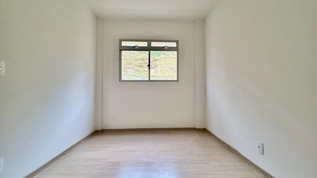 📸 DESCRIÇÃO PARA IMAGEM (inserir nas fotos do imóvel na plataforma Praedium):
Apartamento à venda com 3 quartos no Cascatinha – R$ 290.000
📍 Rua Antônio Altaf, 428 – Cascatinha – Juiz de Fora/MG
Souza e Albano Serviços Imobiliários
📞 (32) 99829-7059 | CNPJ: 53.373.878/0001-39

🔖 Hashtags:

#souzaealbanoservicosimobiliarios #imobiliariasouzaealbano #apartamentoavenda #cascatinha #juizdefora