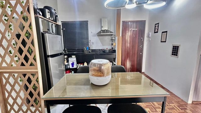 📸 DESCRIÇÃO PARA IMAGEM

(Inserir nas fotos do imóvel – Plataforma Praedium)

Apartamento à venda com 2 quartos no Centro – R$ 212.000
📍 Rua Santo Antônio, 637 – 6º andar – Centro – Juiz de Fora/MG
Souza e Albano Serviços Imobiliários
📞 (32) 99829-7059 | CNPJ: 53.373.878/0001-39

🔎 Hashtags

#souzaealbanoservicosimobiliarios
#imobiliariasouzaealbano
#apartamentoavenda
#centrodejuizdefora
#imoveisemjuizdefora