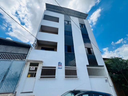 Apartamento para alugar com 2 quartos no Bom Jardim – R$ 850📍 Rua Jhimmy Herbert Lima, 60, apto 102 – Bom Jardim – Juiz de Fora/MGSouza e Albano Serviços Imobiliários📞 (32) 99829-7059 | CNPJ: 53.373.878/0001-39

#souzaealbanoservicosimobiliarios #imobiliariasouzaealbano #apartamentoaluguel #bomjardimjf #aptosemescada