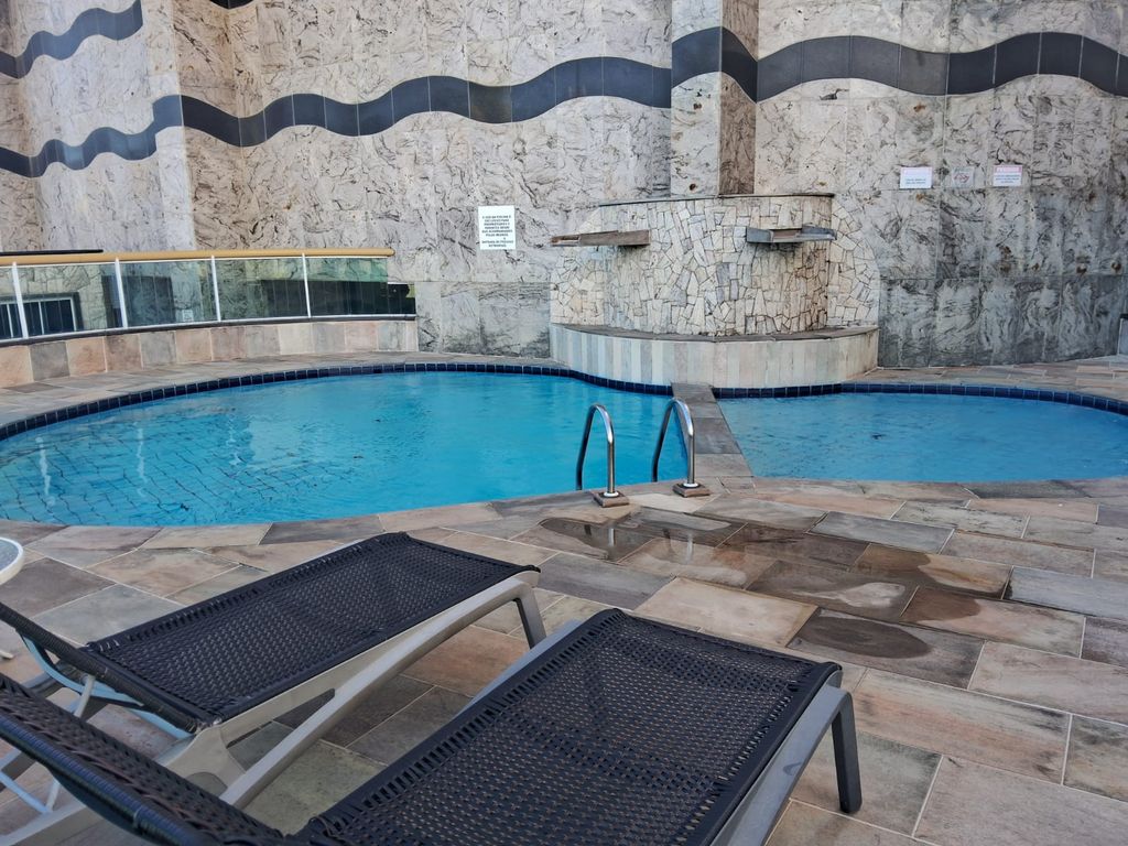 Apartamento em Aviação, Praia Grande-SP por R$ 755.000