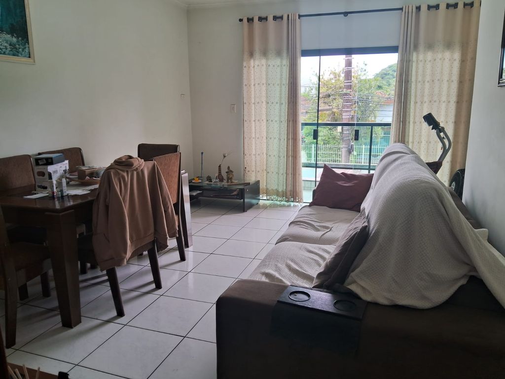 Casa Sobreposta em Jd Valença, São Vicente-SP por R$ 415.000