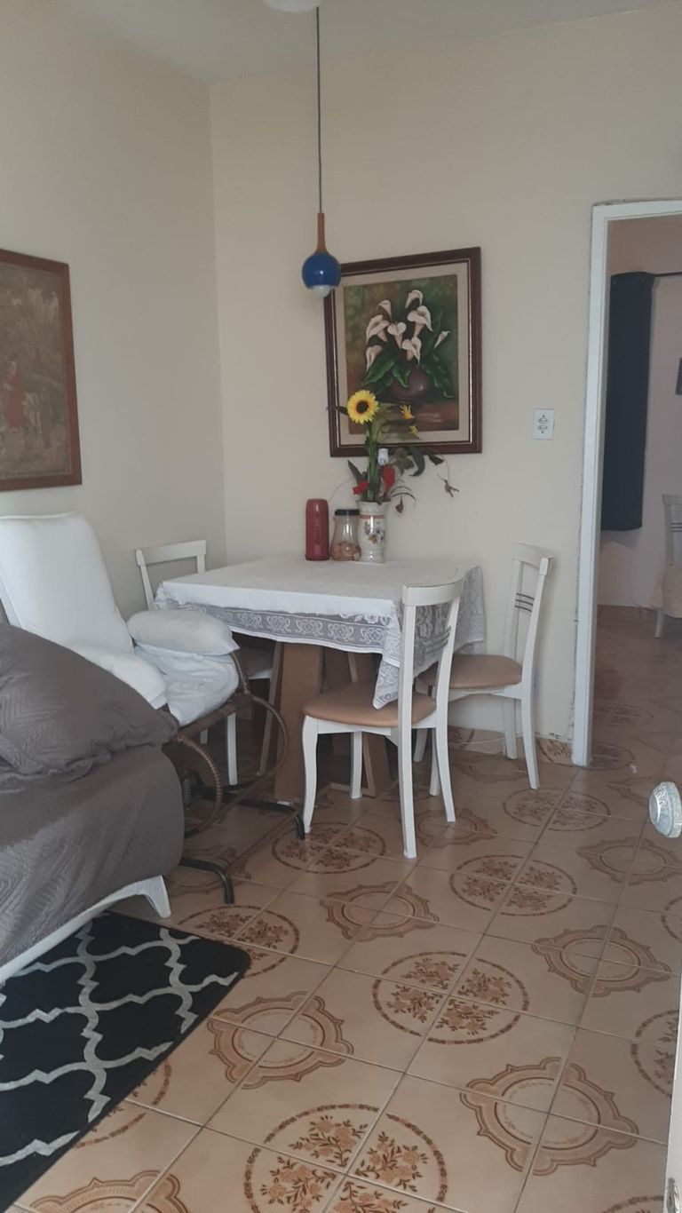 Apartamento em Boqueirão, Praia Grande-SP por R$ 217.000