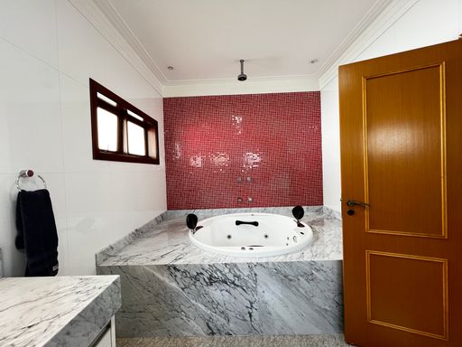 Banheiro da Suíte Master da Casa à venda no Condomínio Helvetia Park, em Indaiatuba-SP