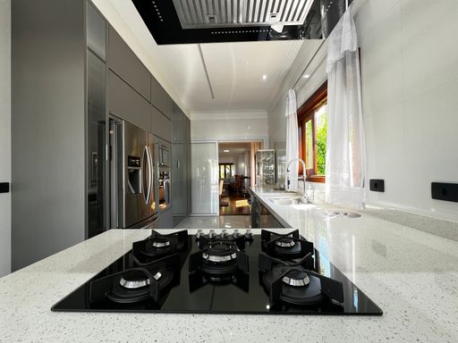 Cozinha da Casa à venda no Condomínio Helvetia Park, em Indaiatuba-SP