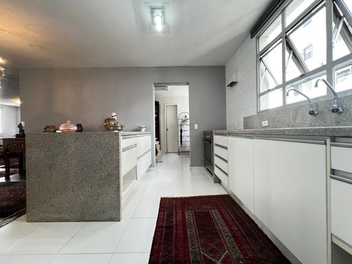 Cozinha do Apartamento à Venda no Edifício Renata, no Jardim Paulista, em São Paulo/SP