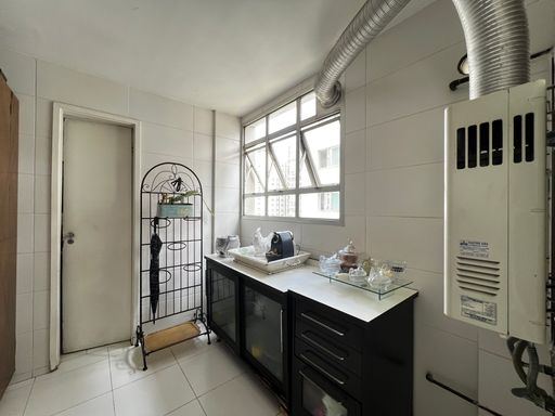 Área de Serviço do Apartamento à Venda no Edifício Renata, no Jardim Paulista, em São Paulo/SP