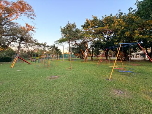 Condomínio - playground