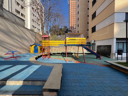 Playgroung do Edifício Solar das Palmeiras, na Vila Mariana, em São Paulo