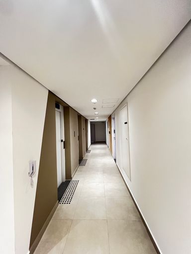 Hall do andar onde fica o Studio à venda no Brooklin-SP