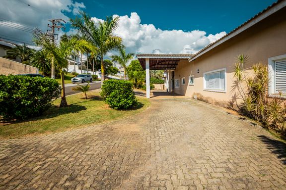 Entrada da Mansão à venda no Parque Village Castelo, em Itu/SP