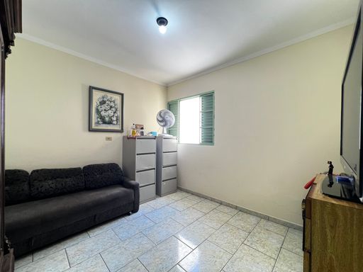 Dormitório 1 da Casa Comercial à venda em Salto/SP