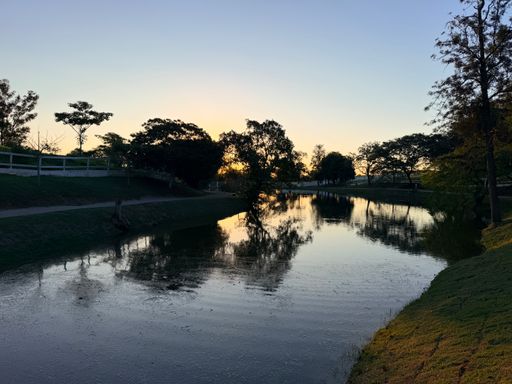 Condomínio - Lago