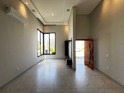 Sala da casa à venda no Condomínio Lagos D'Icaraí, em Salto-SP