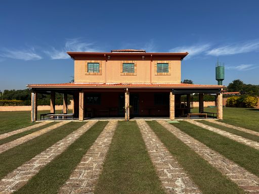Casa sede Haras à venda no Condomínio Santa Filomena, em Salto/SP