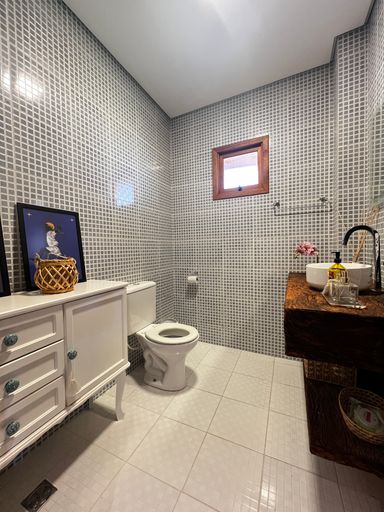 Lavabo Casa Sede do Haras à venda no Condomínio Santa Filomena, em Salto/SP