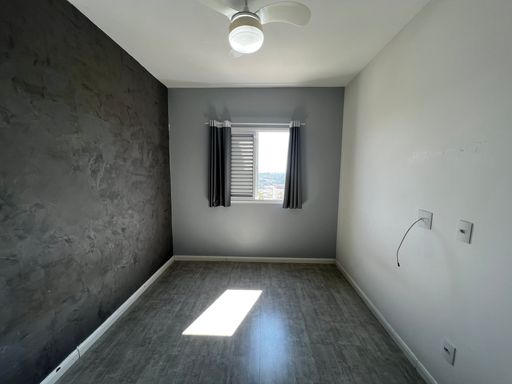 Dormitório 1 do apartamento de 2 dormitórios para locação no Moutonnée Residence, em Salto/SP