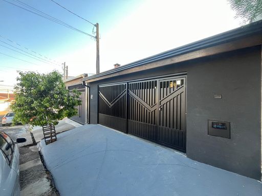 Fachada da Casa à venda no Residencial Santo Stefano, em Salto/SP