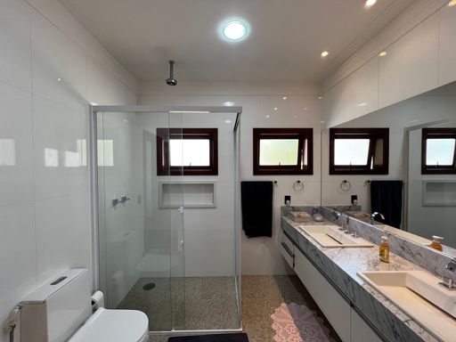 Banheiro da Suíte Master da Casa à venda no Condomínio Helvetia Park, em Indaiatuba-SP