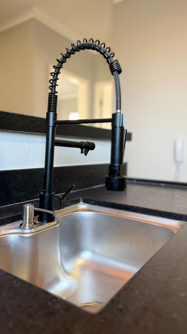Pia do apartamento à venda no Residencial Mont Serrat, em Salto/SP