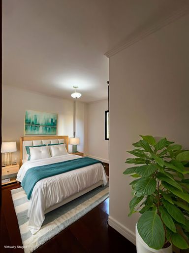 Suíte VIRTUALLY STAGED Apartamento à Venda no Edifício Solar das Palmeiras, na Vila Mariana, em São Paulo