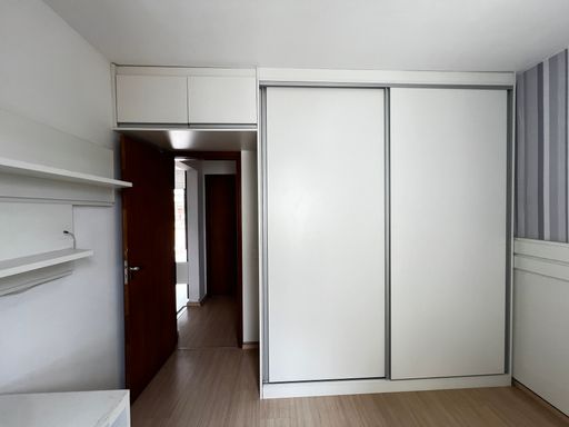 Dormitório 2 do apartamento no Edifício Mirante do Salto