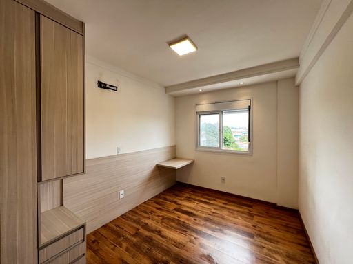 Dormitório 2 do apartamento à venda no Edifício Varandas da Matriz