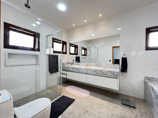 Banheiro da Suíte Master da Casa à venda no Condomínio Helvetia Park, em Indaiatuba-SP