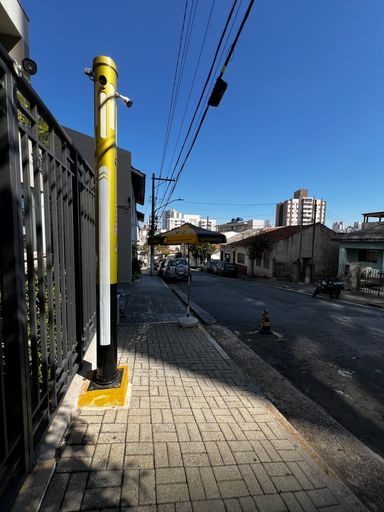 Segurança do prédio do apartamento à venda na Vila Gumercindo, em São Paulo