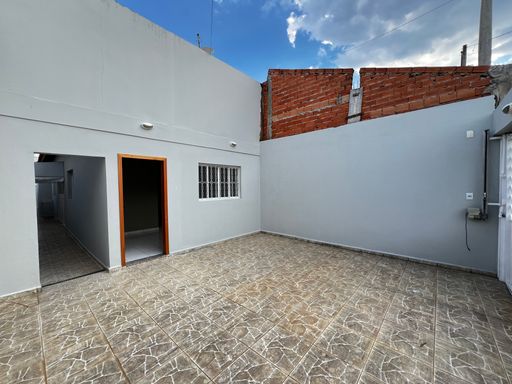 Garagem da Casa à venda no Residencial Fabbri, em Salto-SP