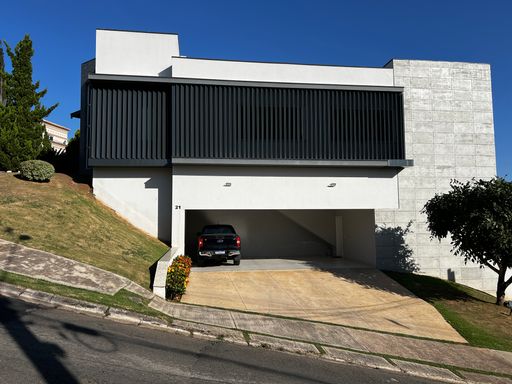 Fachada da Casa à venda no Condomínio Helvétia Park, em Indaiatuba-SP
