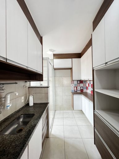 Cozinha do apartamento no Edifício Mirante do Salto