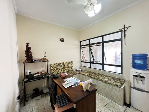 Sala de Espera da Casa Comercial à venda em Salto/SP