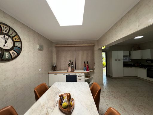 Cozinha da casa à venda no condomínio Monte Belo, em Salto-SP