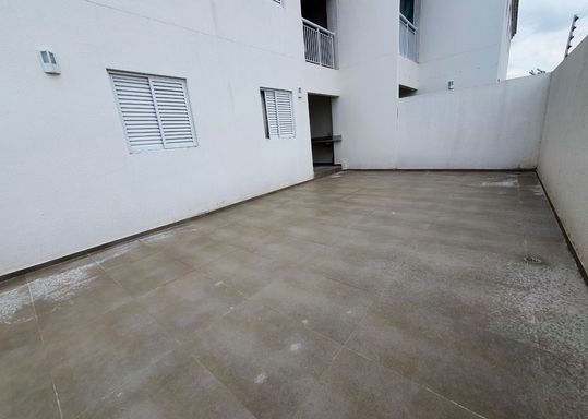 Quintal apartamento garden à venda no Moutonnée Residence, em Salto/SP