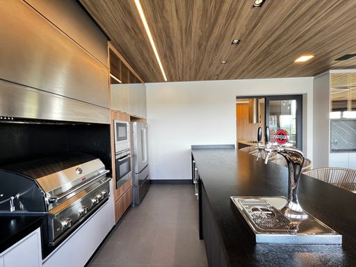 Área gourmet da Mansão à venda no Campo de Toscana, em Vinhedo-SP