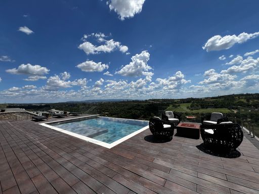 Quintal da Mansão à venda no Campo de Toscana, em Vinhedo-SP